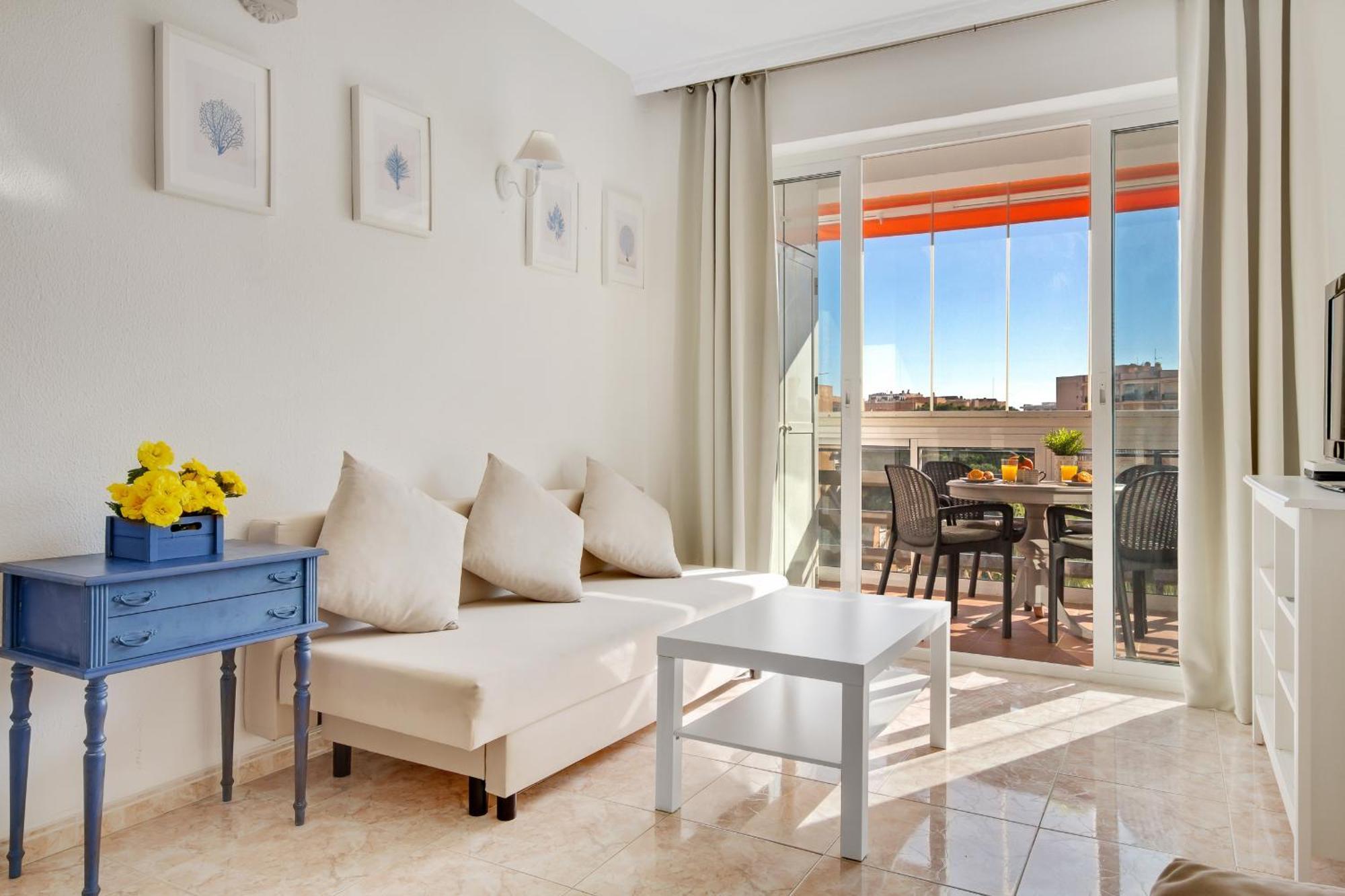 Sol Montemar 54 By Ivi Real Estate Lägenhet Torremolinos Exteriör bild